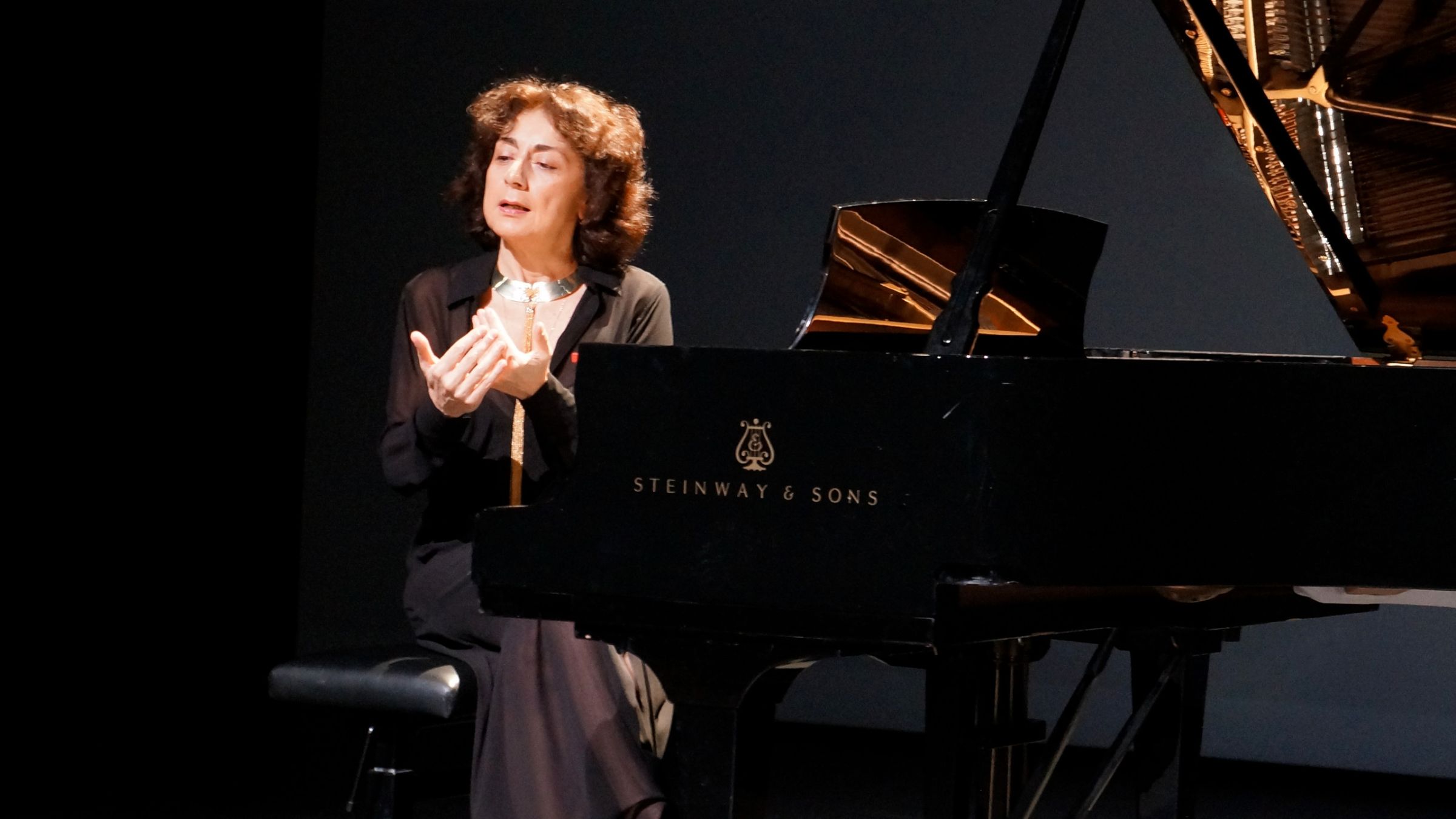 Eteri Andjaparidze - 1